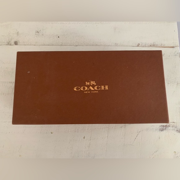 Coach Ruthie Flats - Picture 3 of 8